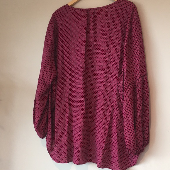 NWOT! GRAND & GREENE magenta pink and black blouse. Rhinestone buttons. Size 2X - Picture 6 of 6